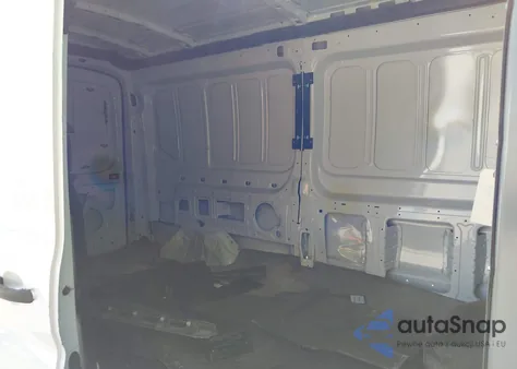 2023 Ford Transit-250 z USA, uszkodzony, nr VIN 1FTBR1C83PKA75375